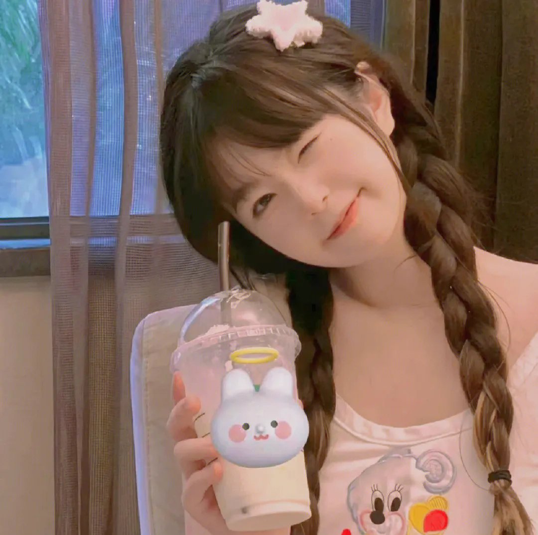 全家听我心声觉醒了，我躺赢